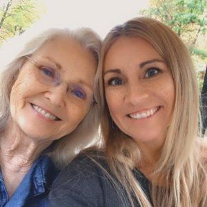 Meet your Posher, Cindy